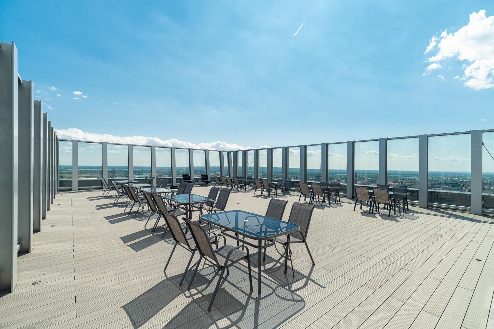 Apartment Hanza Tower Sky Lux 17th Floor